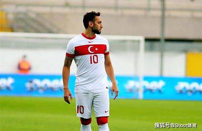 包含瑞典战胜马其顿，小组出线希望渺茫的词条