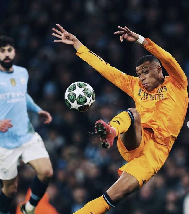 世俱杯官网-曼城逆转成功，期待在八强战斗！