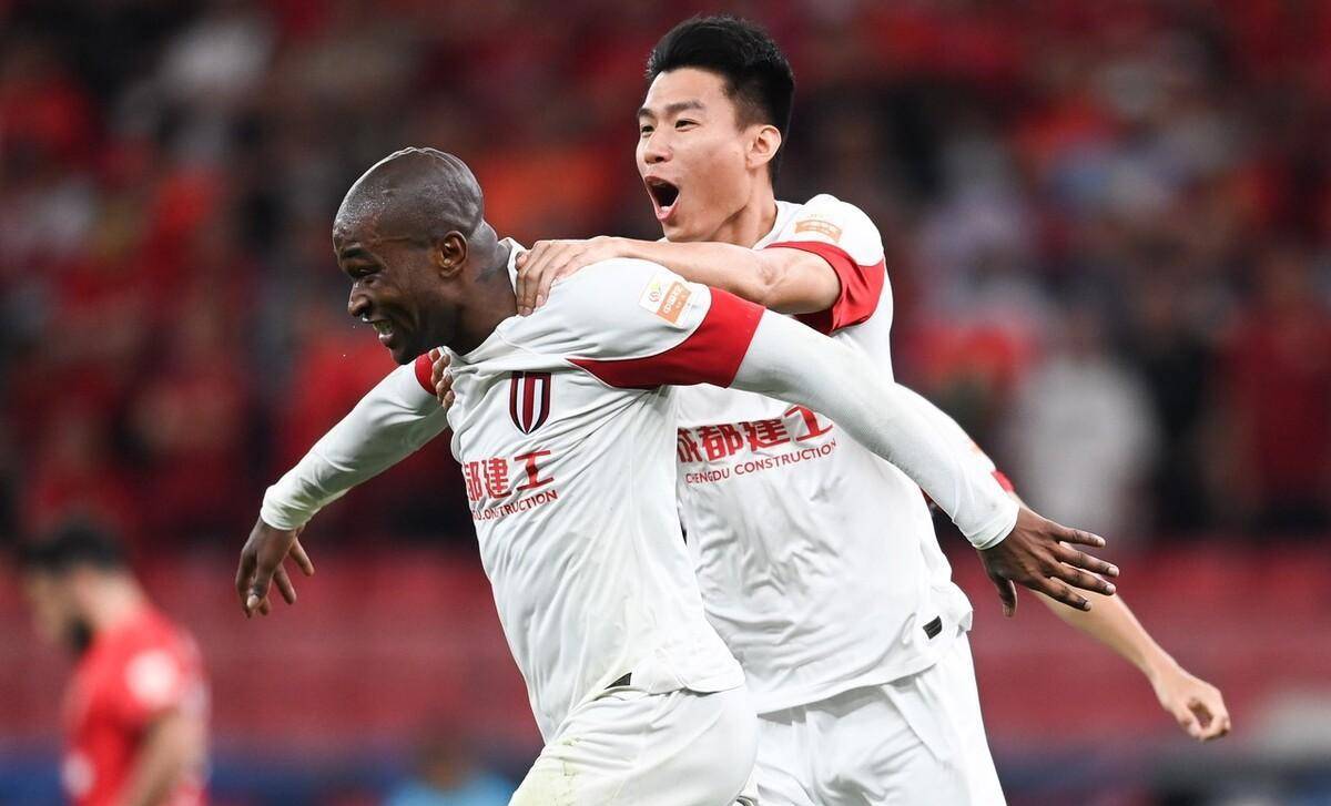 世俱杯时间-上港客场大捷！实现胜利保持不败的简单介绍