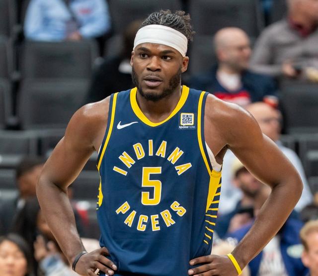 步行者主帅提前下课，管理层决心重建球队