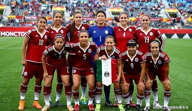 世俱杯改制-西班牙女子足球队与澳大利亚战平