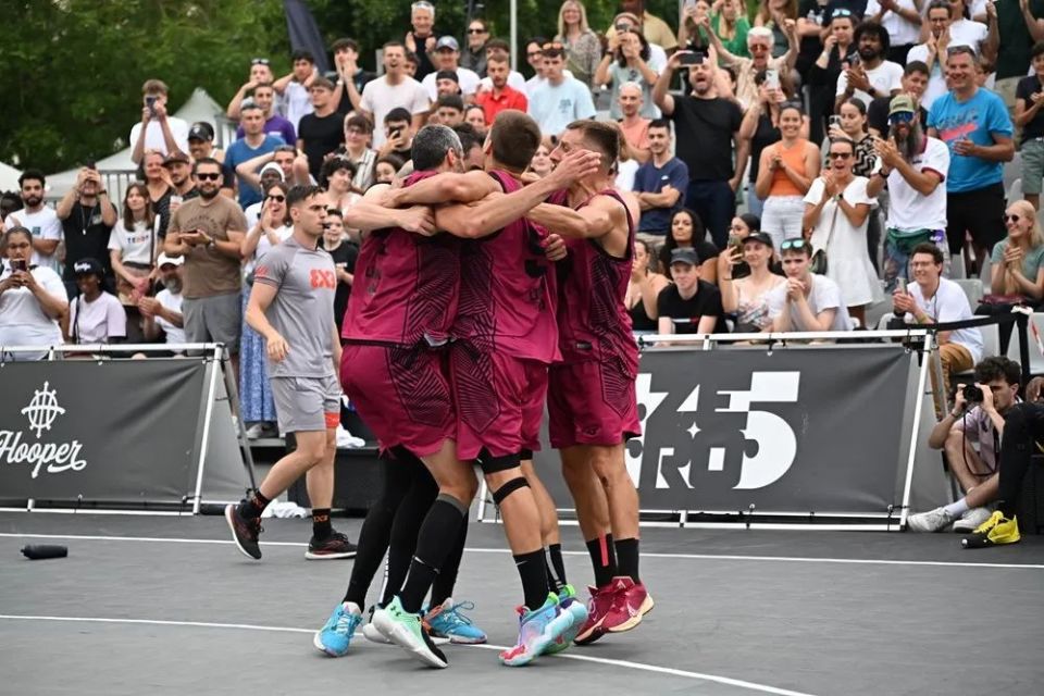 世俱杯-荷兰女足哑火，来势汹汹进军四强