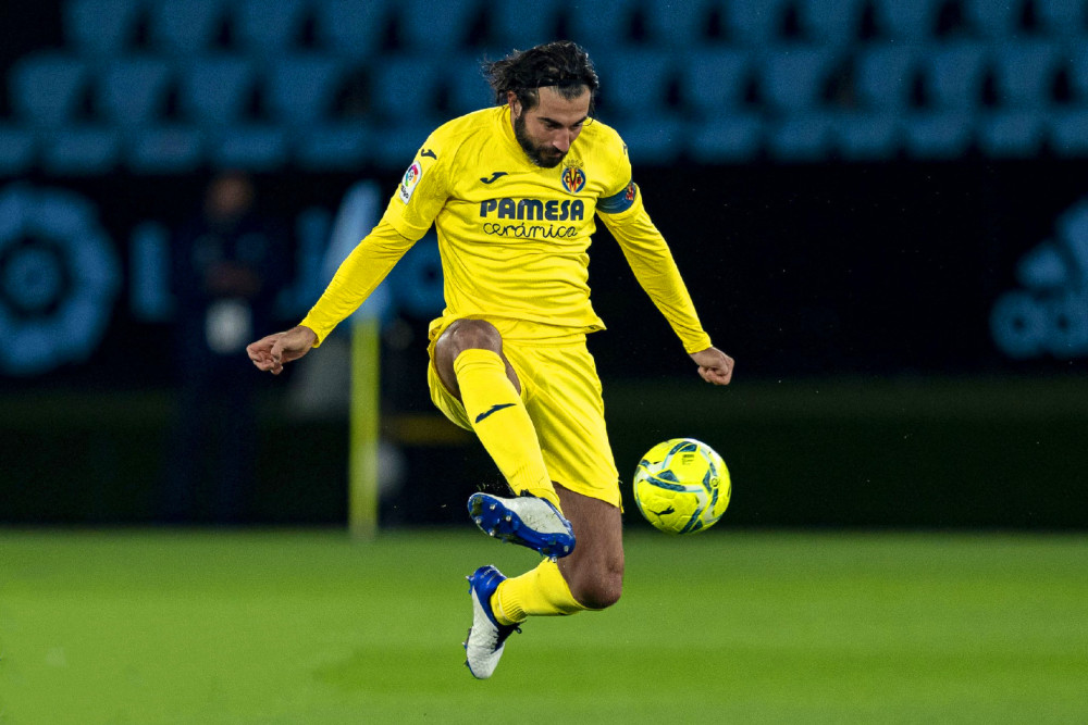 世俱杯分组-格拉纳达惨遭比利亚雷亚尔绝杀，遗憾失利