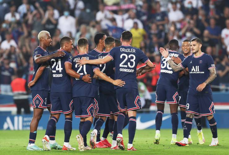 世俱杯直播-巴黎再险胜，法甲冠军连胜斩获