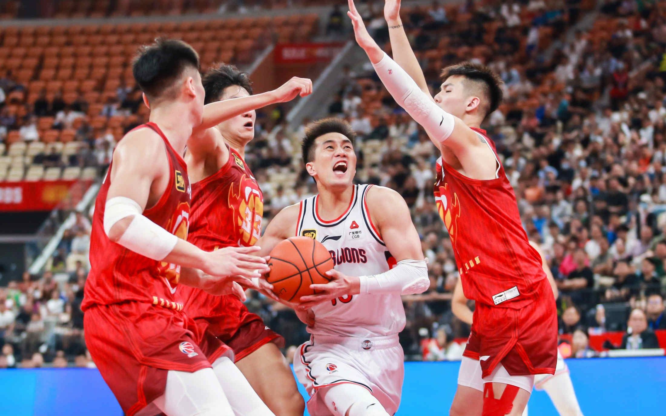 广州男篮大胜福建，终结三连败