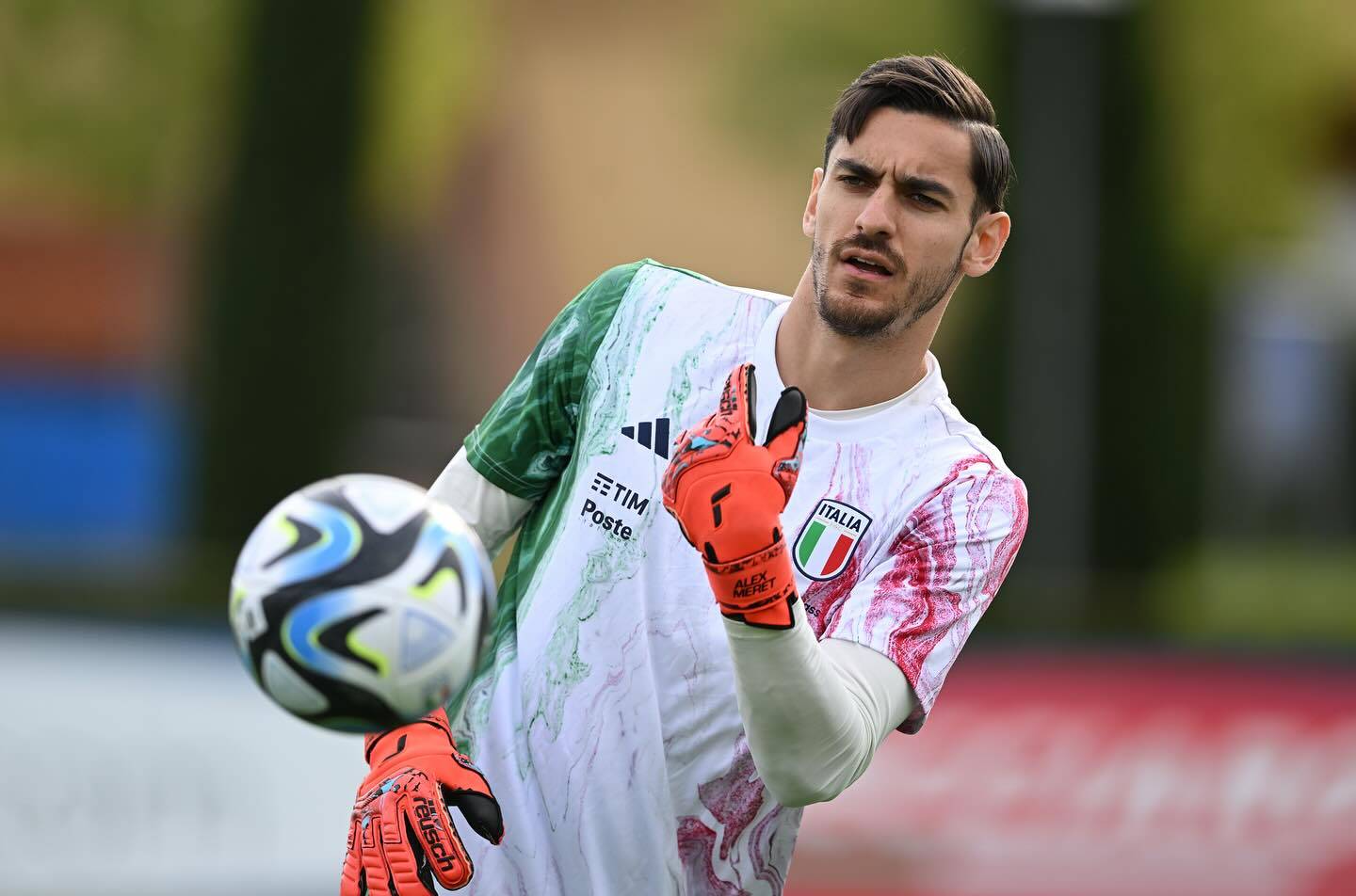 世俱杯2025-欧预赛精彩瞬间：多场比赛火爆上演