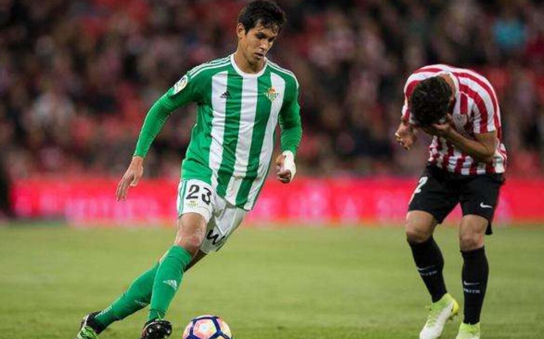 格拉纳达绝杀贝蒂斯，赢得悬念胜利