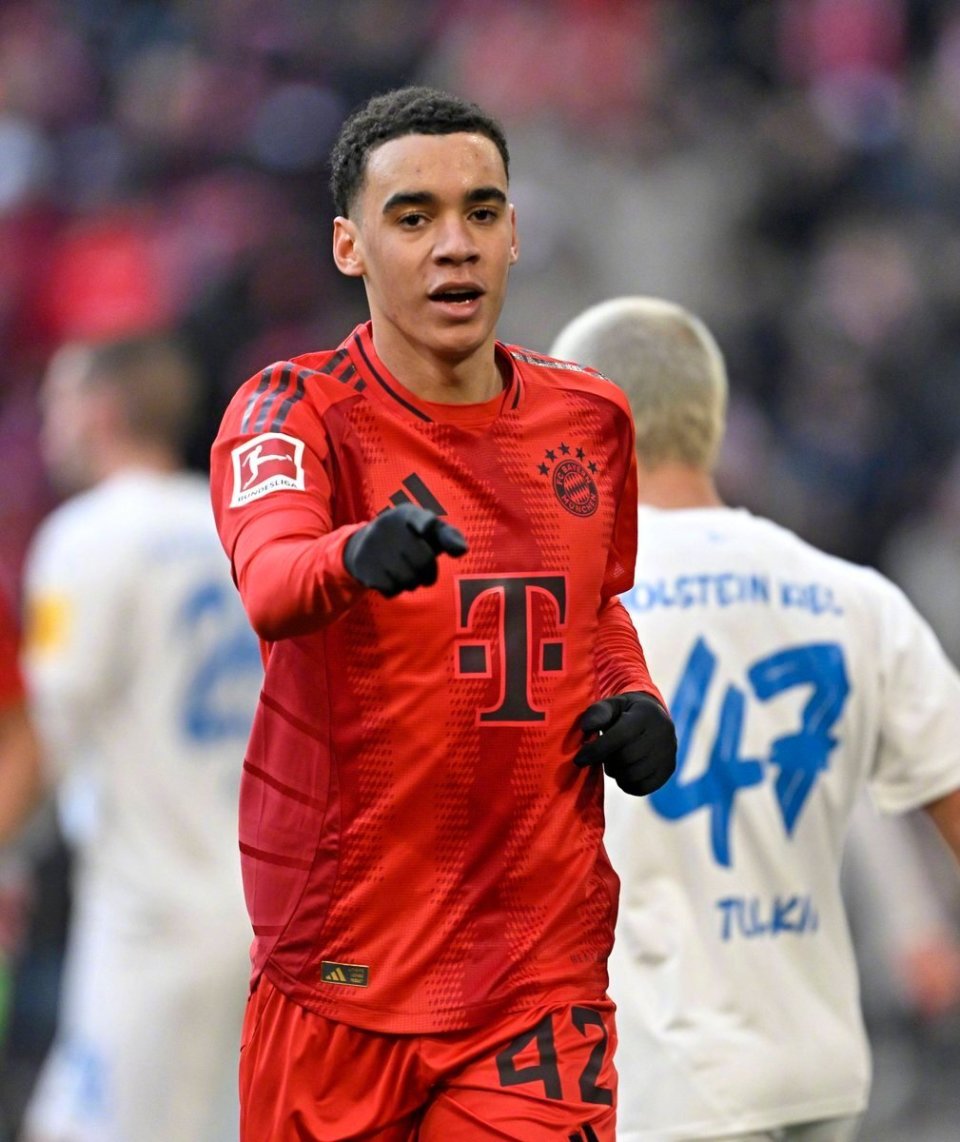 世俱杯决赛-拜仁告负，下赛季前景黯然失望