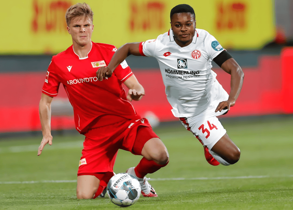 世俱杯-关于美因茨客场险胜，客场优势显著的信息