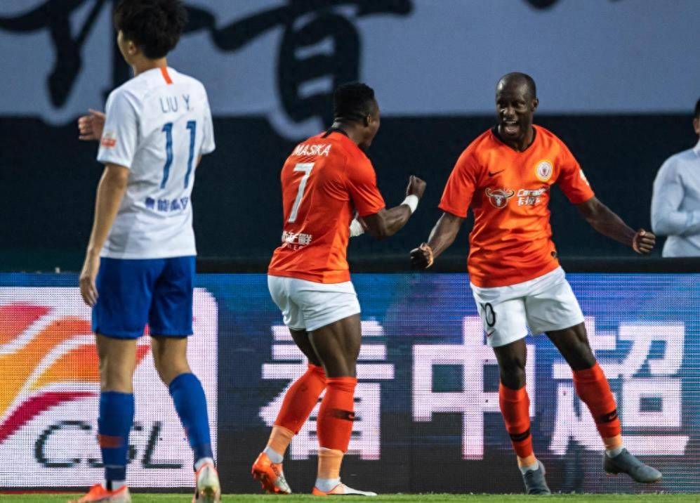 世俱杯分组-亚冠赛事新规定引发球迷热议遭队伍拒绝