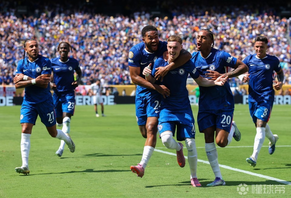 世俱杯官网-世界级球员表现抢眼，全队表现平稳