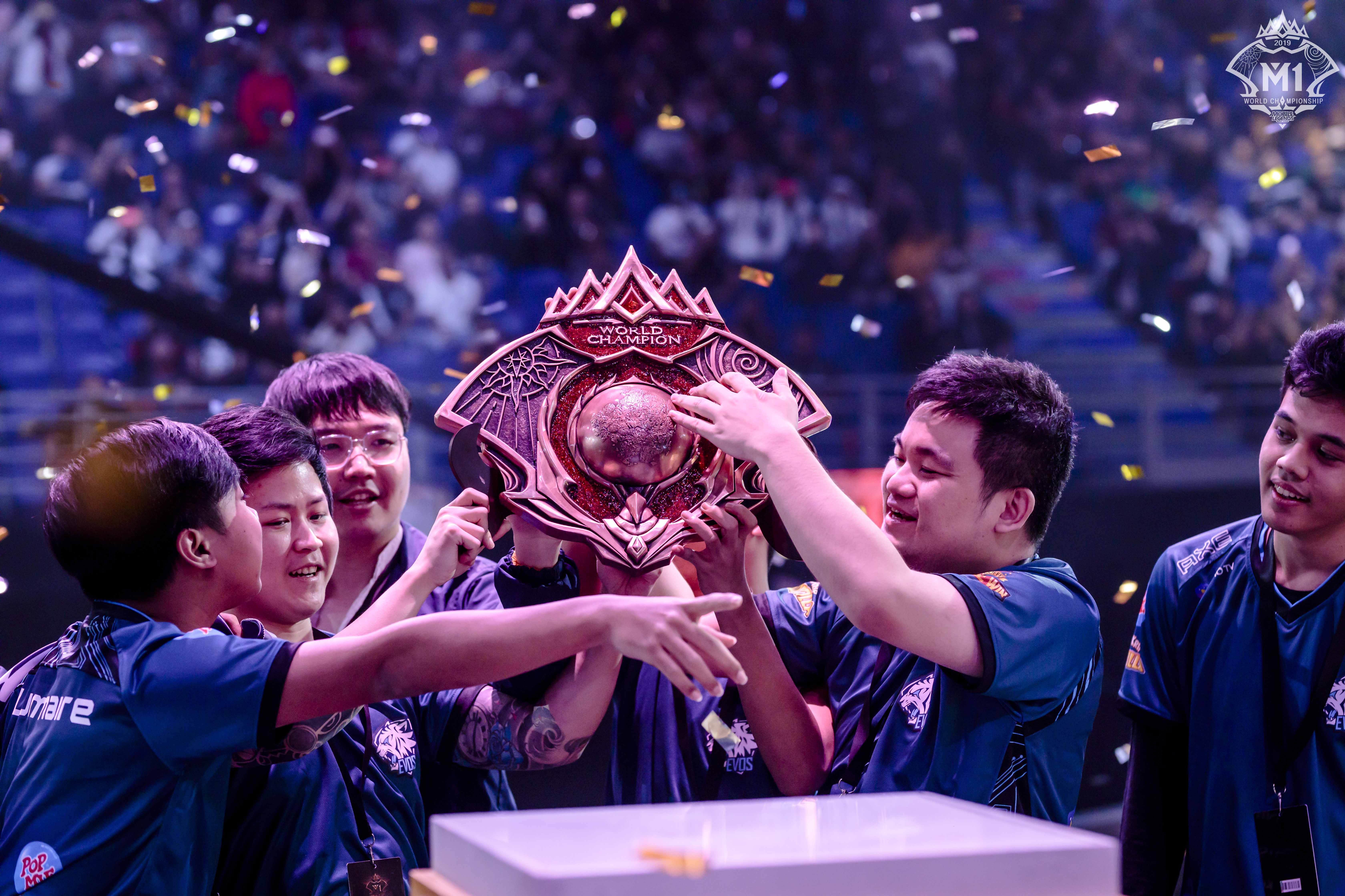 世俱杯官网-包含精湛射术击败对手，球队获得胜利进决赛的词条