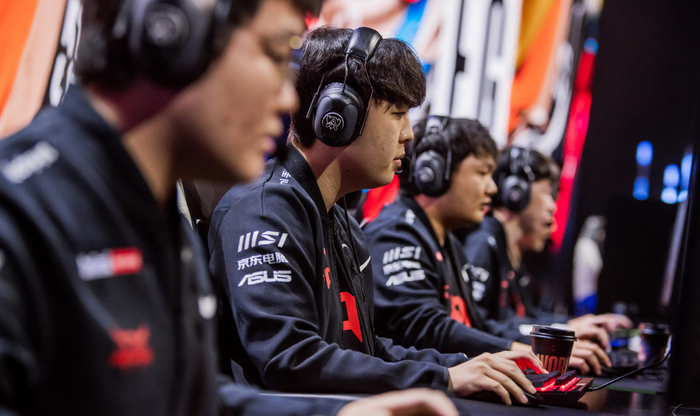 世俱杯参赛资格-JDG血洗GEN，Jankos完成史诗逆转顶尖较量八强赛，锁定晋级资格