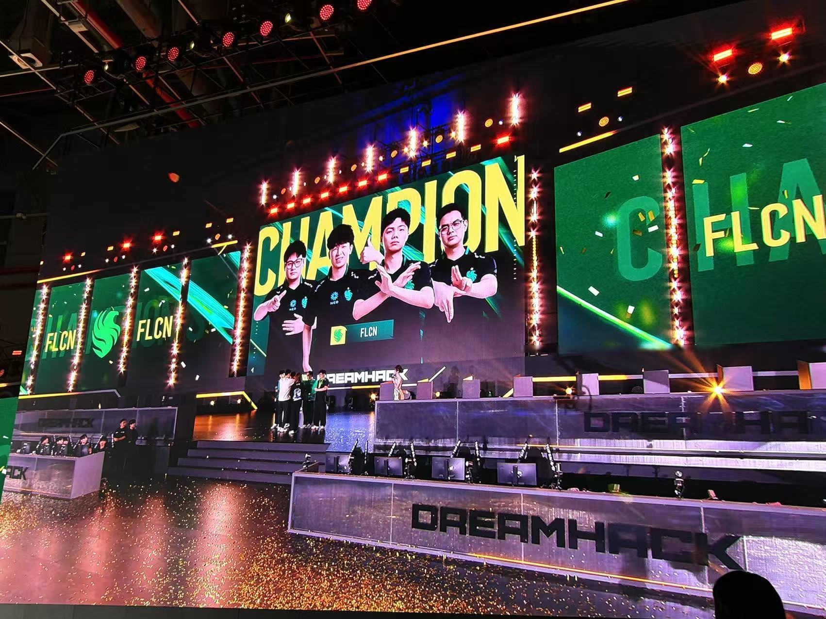 MAD横扫T1，Chovy线上压制力十足强强对话淘汰赛，强势挺进下一轮