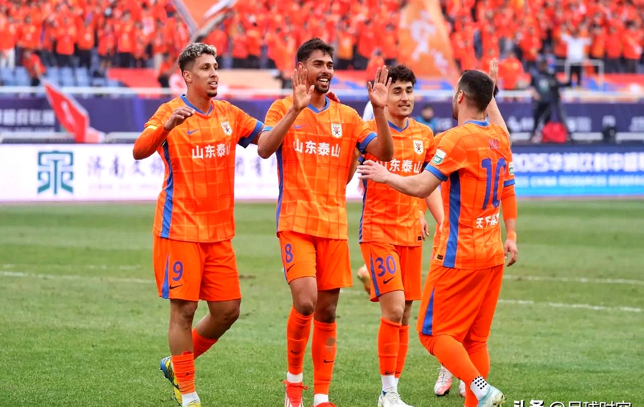 世俱杯改制-大连阿尔滕费尔客场逼平对手，德甲争冠或生泰山移