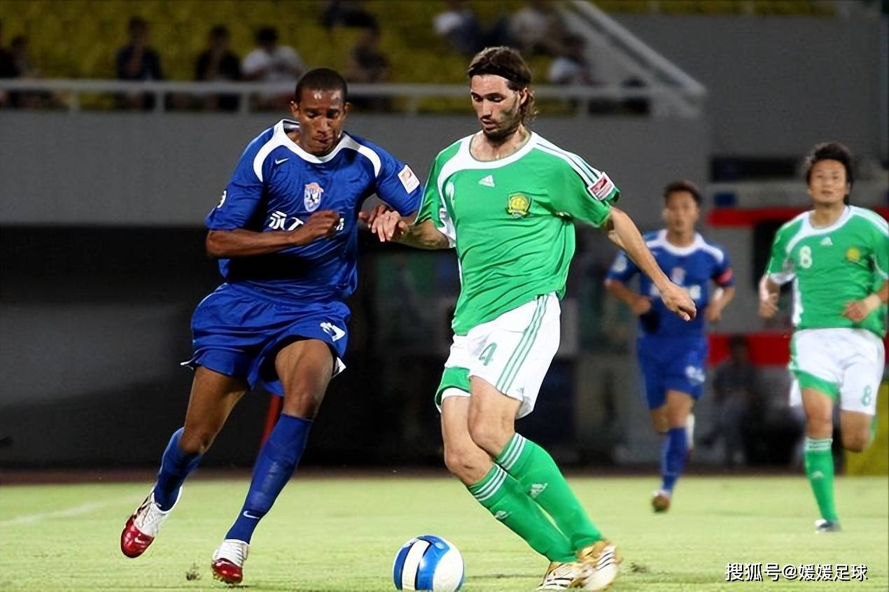 世俱杯冠军-包含火车头莫斯科球员发挥精彩赢球的词条