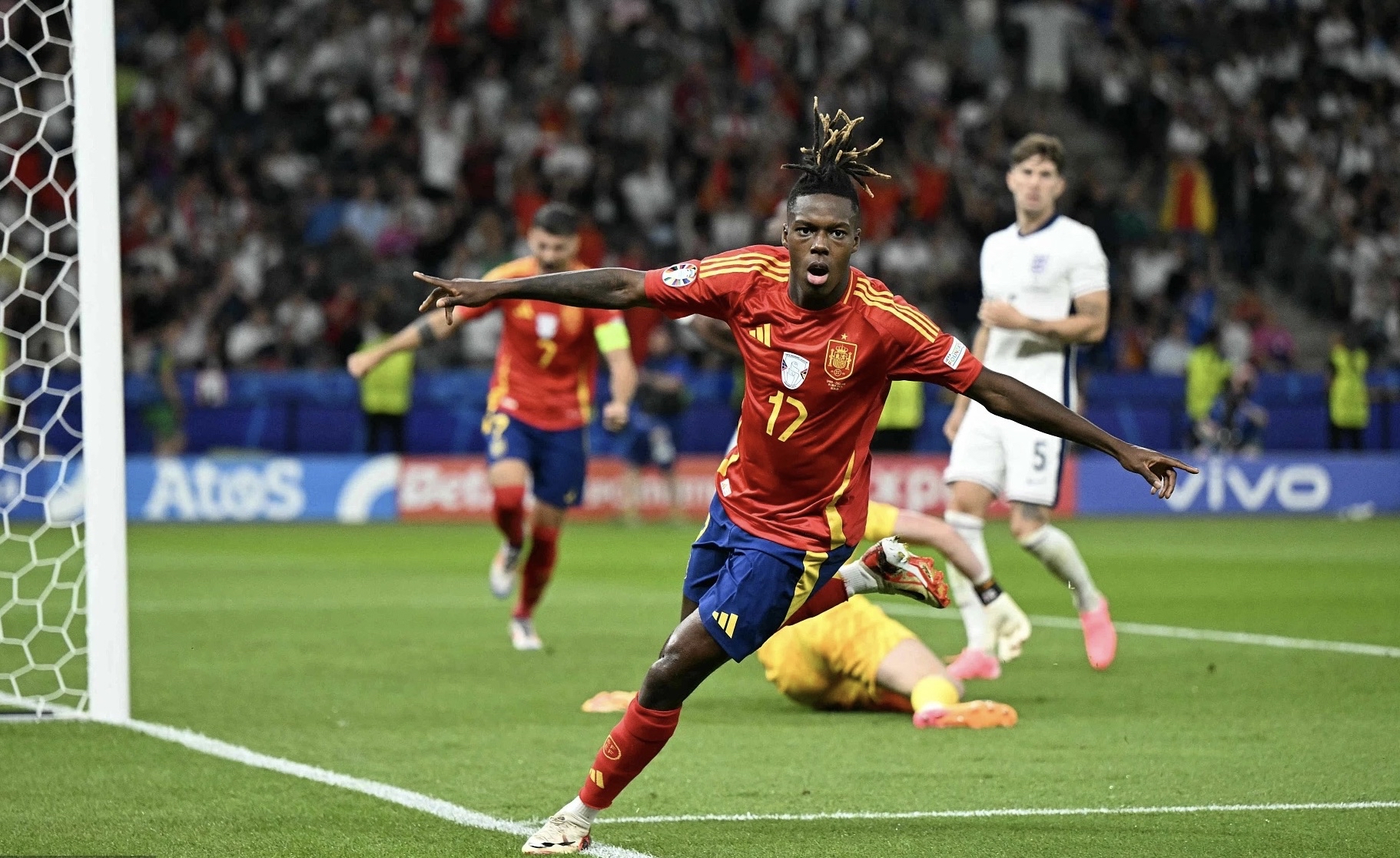 西班牙队连胜再次进入半决赛