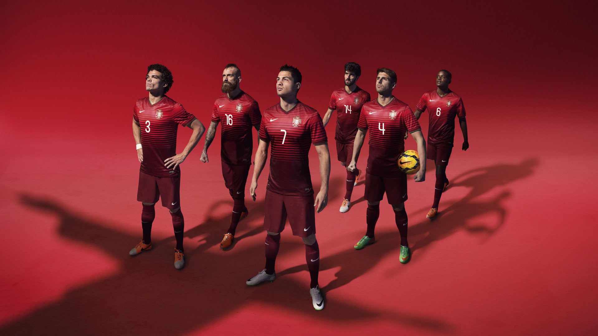 世俱杯决赛-冷月高悬，京城铁骑踏破金身，马克西血泊中淬炼救赎之刃